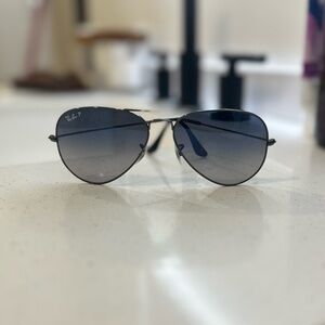 Ray-Ban Black Aviator Sunglasses